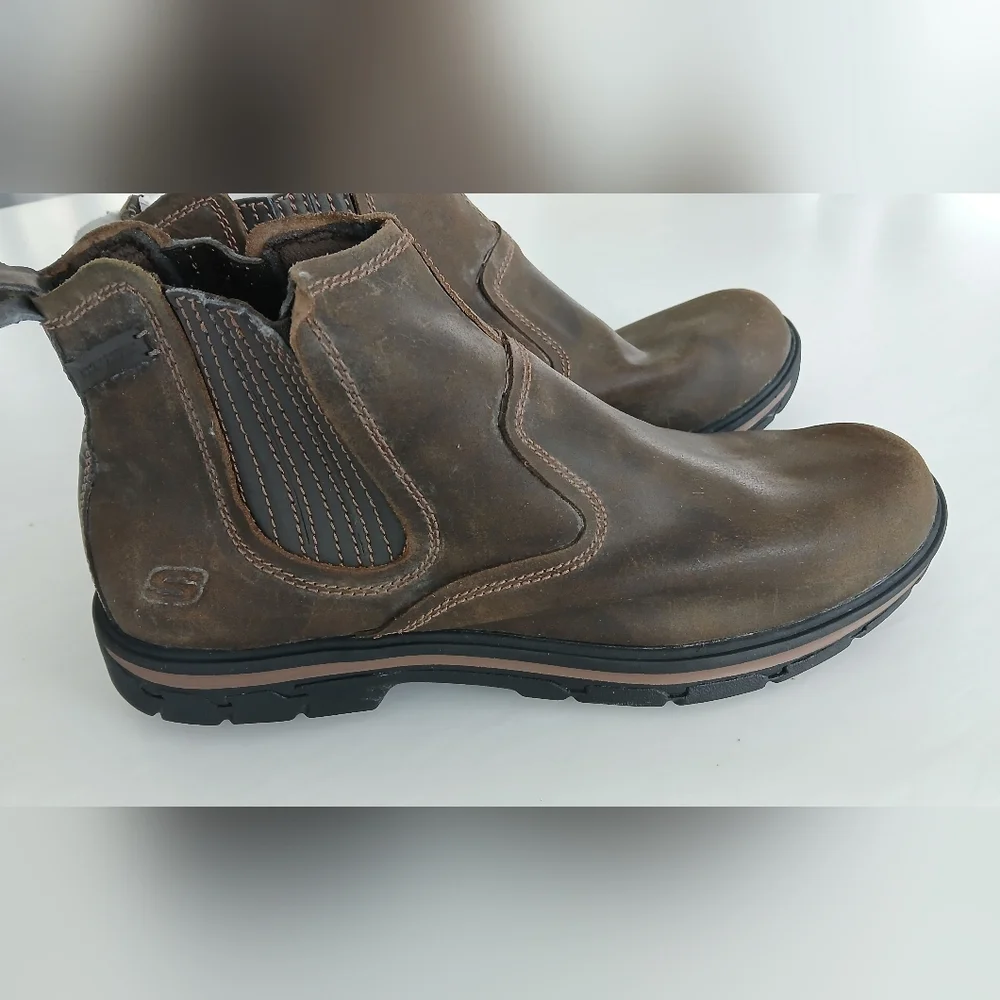 Skechers Men’s Slip‑On Leather Ankle Boots – Size 13